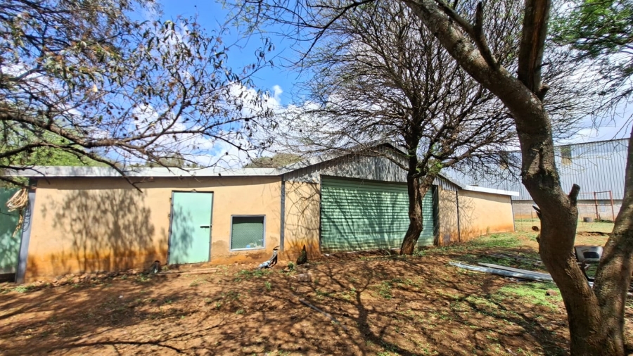 5 Bedroom Property for Sale in Schylock A H North West
